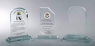 Kristal Plaket